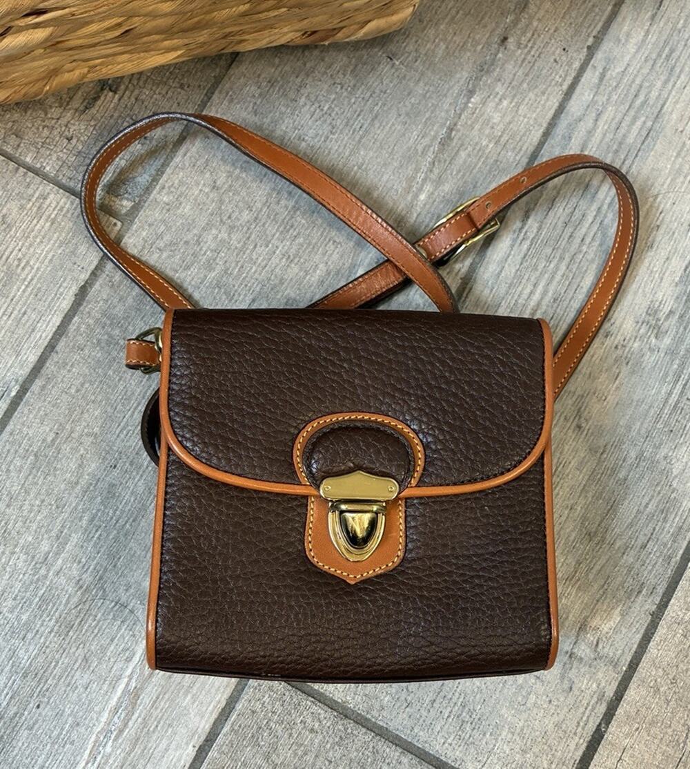 Vintage Dooney & Bourke AWL Small Plaza Crossbody Bag Brown Tan S100